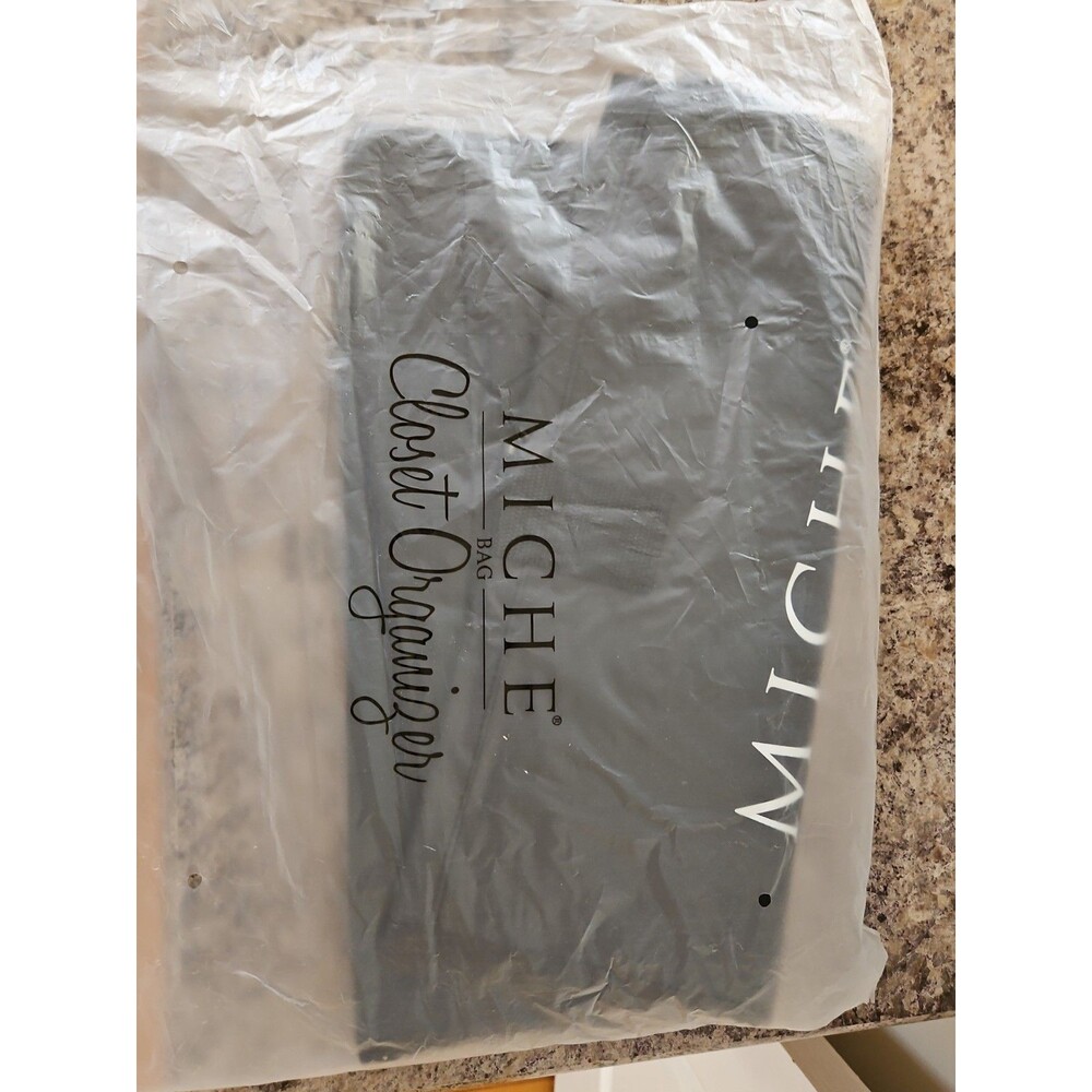 Miche Bag Classic/Petite Shell Closet Organizer New Open Package